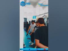 JYH 工場を訪れたお客様